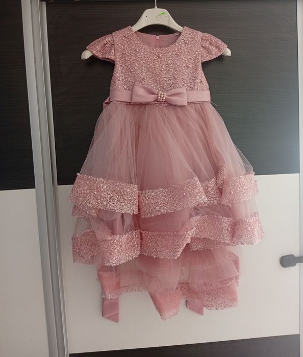 Vând rochiță împreună cu bolerou