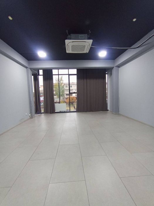 Офис в Бизнес центре на Себзаре