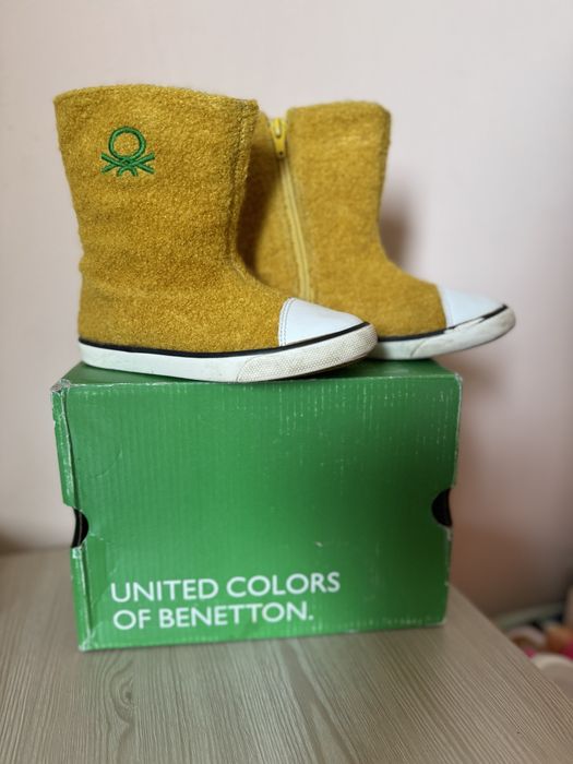 Детские ботинки от Benetton