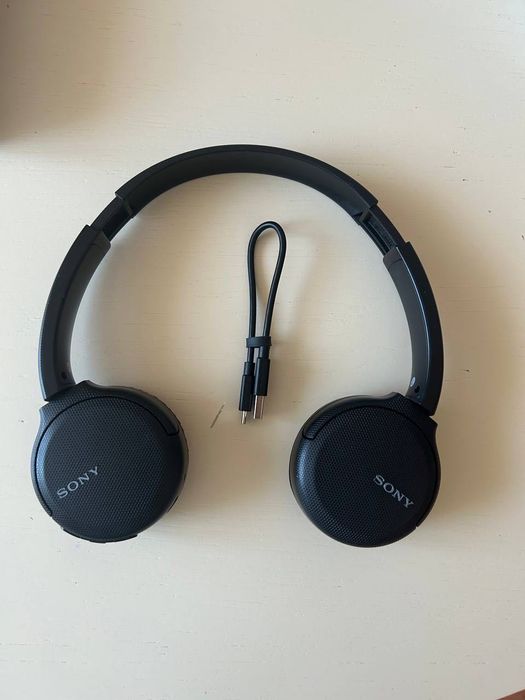Безпроводные наушники Sony