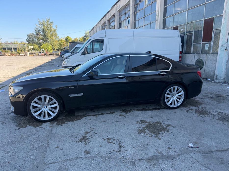 BMW Seria 7 2008 — imagine 3