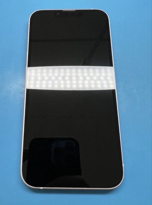iPhone 13 256 GB - Отлично състояние