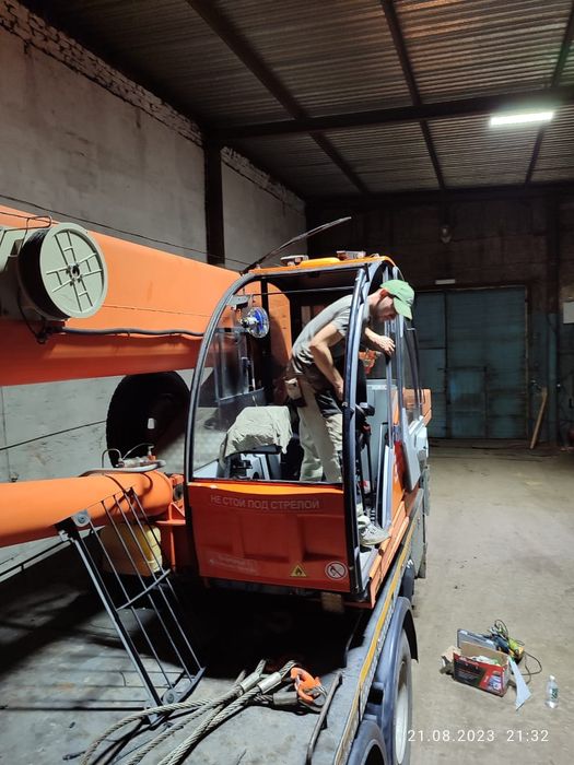 Изготовление стёкол на технику