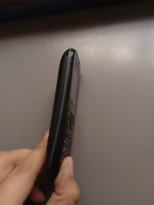 Телефон Самсунг кнопочный