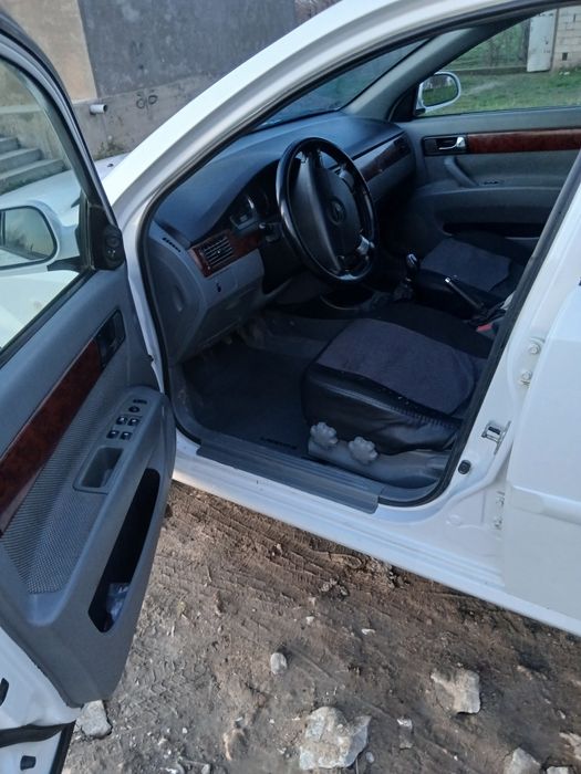 Лачитти 1.8 2013г