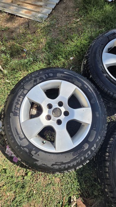 Vând Jante skoda originale 195/65/R15