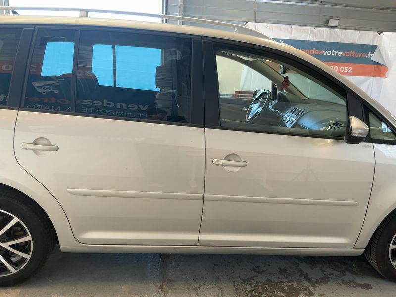 Volkswagen Touran 1.6 TDI Design Edition 2014