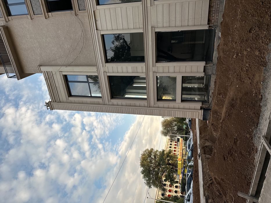 Яккасарой тумани биринчи линия Шота Рустевали