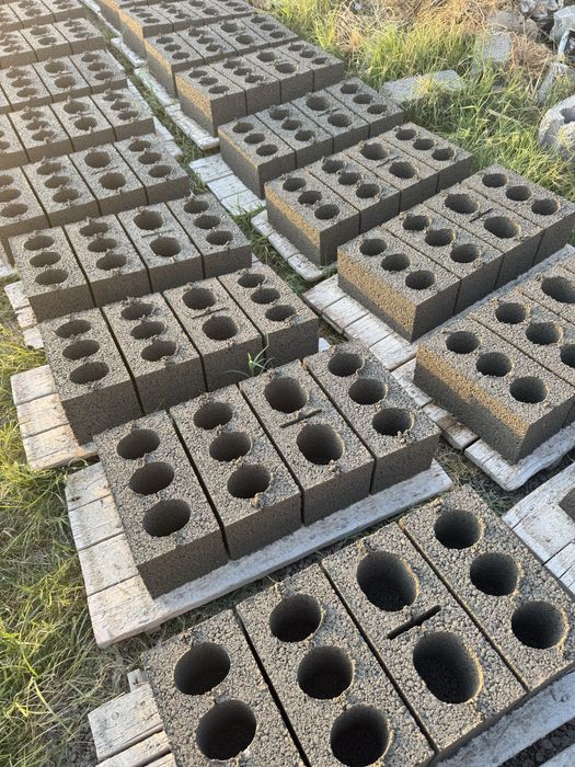 Шлакоблок универсальный