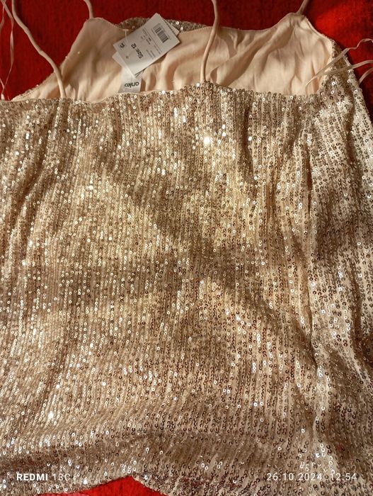 Maieuri noi cu paiete aurii măr L