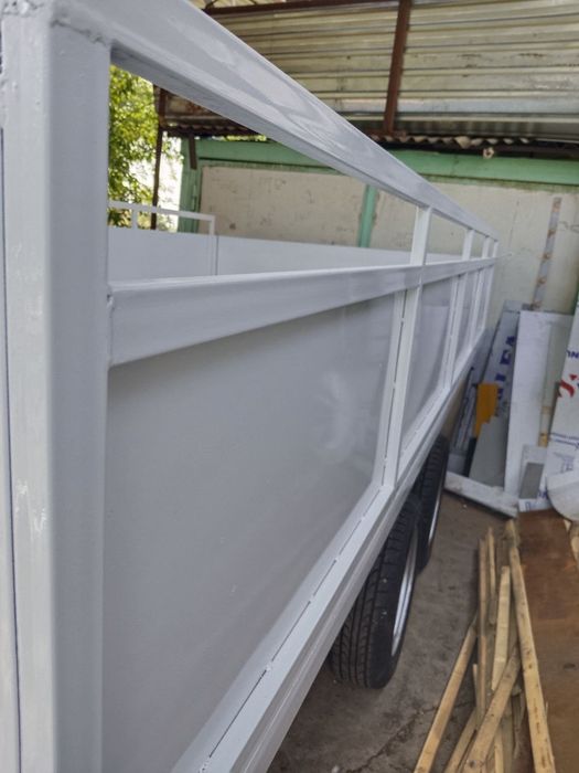 Прицеп сотилади .