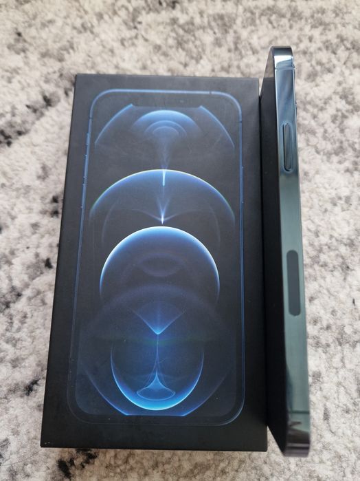 iPhone 12 PRO 256GB + Accesorii