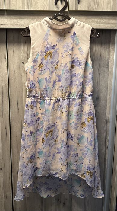 Платье до колена