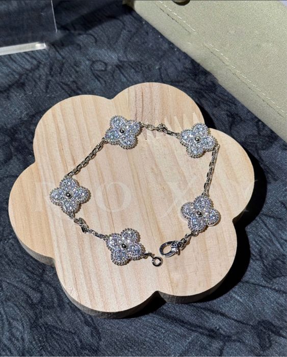 Brățară Van Cleef & Arpels White Gold 750 Diamonds