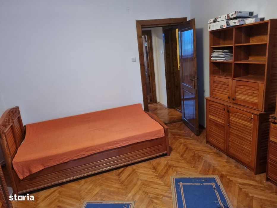 Apartament 3 camere dec.ultracentral,Deva-zona Ulpița