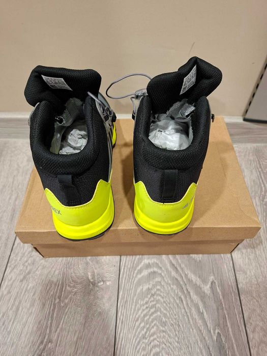 Зимни обувки ADIDAS GORE-TEX