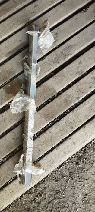 Уголок  алюминиевый