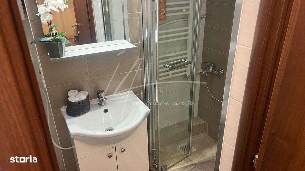 Apartament cu 2 cam. -Sala Palatului- Ion Campineanu 23. Pet friendly.