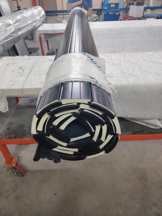 Jalyuzi darvoza rossiyiski