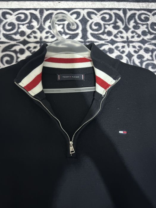 Полузамок Tommy Hilfigher