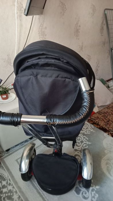 Продам детский велосипед коляску