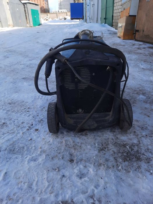 продам сварочный полуавтомат итальянский