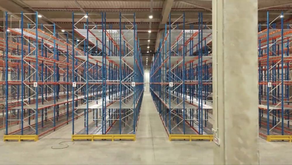 Rafturi metalice industriale