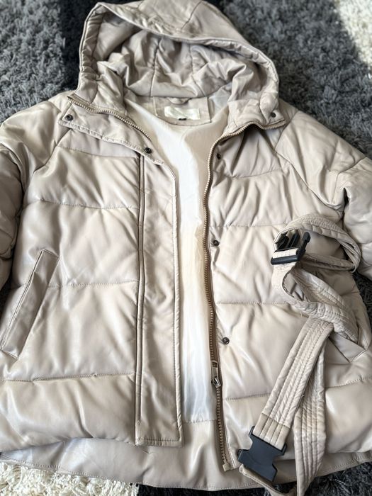 Продаю куртку демисезонную