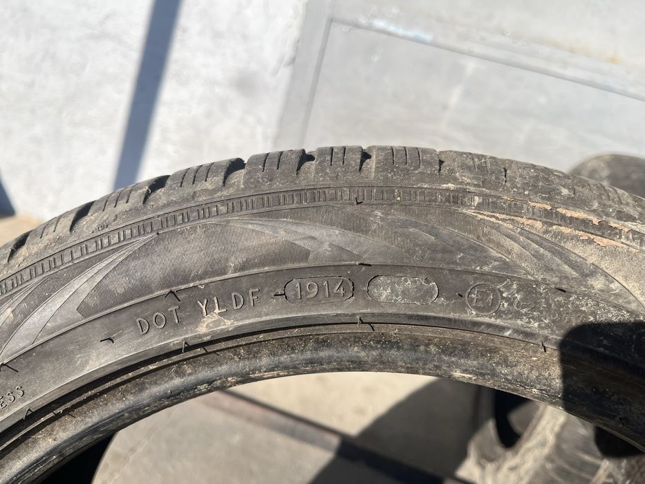 2 бр. зимни гуми 225/45/17 Nokian 7 mm DOT 1914