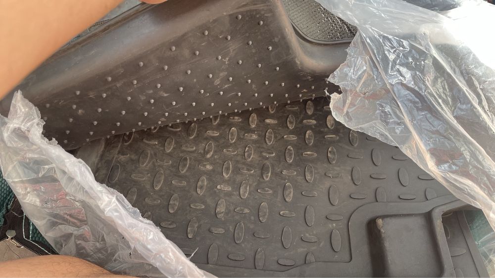 Коврики на Тойота Highlander