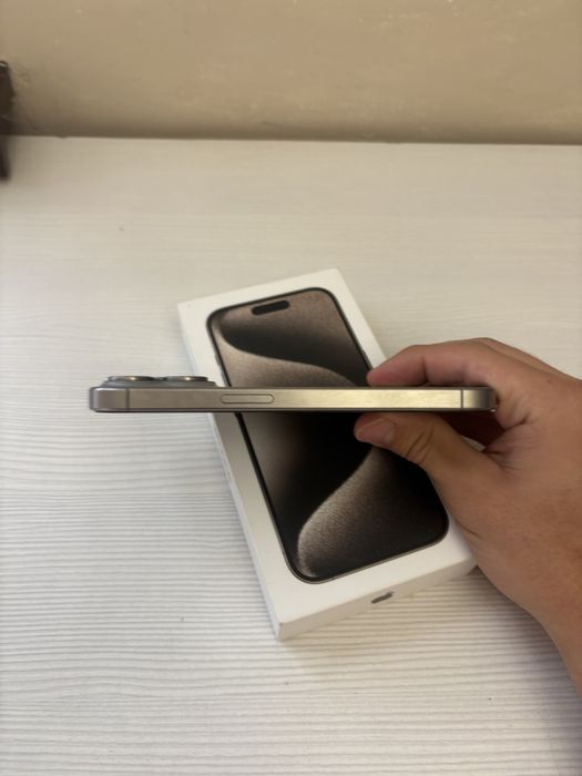 Iphone 15 pro Natural titan 128gb