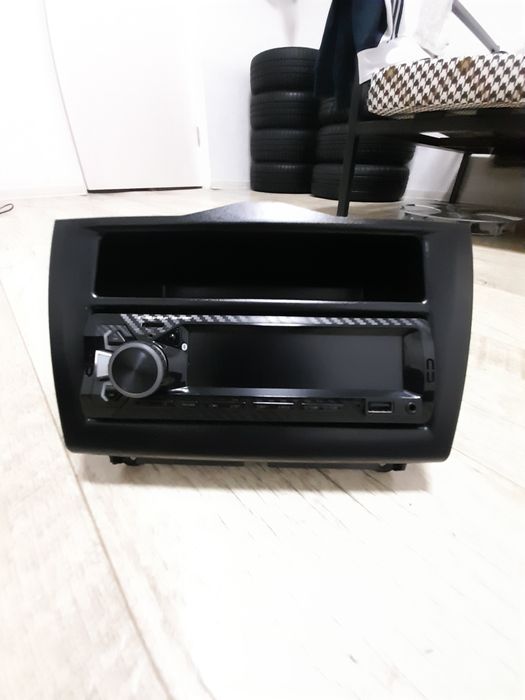 Рамка для магнитолы Гранта