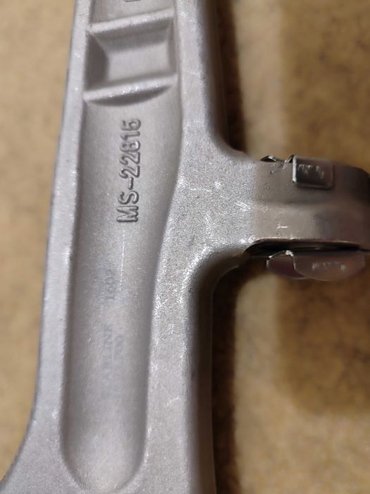 Носач, окачване на колелата