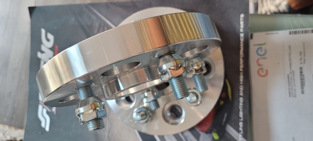 2 Distantieri 21 mm 5x114,3 - Mitsubishi
