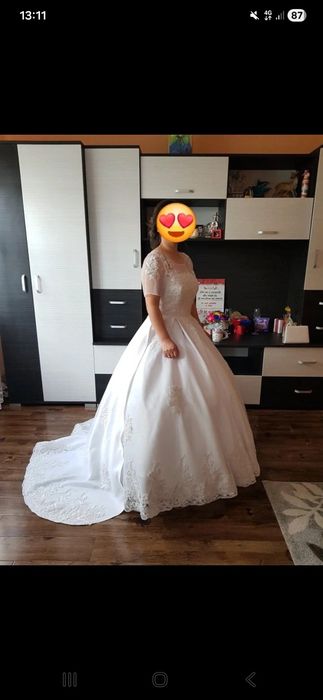 De vanzare rochie mireasa