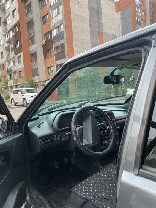 Авто Ваз 2114 LADA