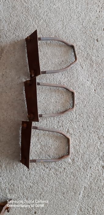 Продам хомуты новые