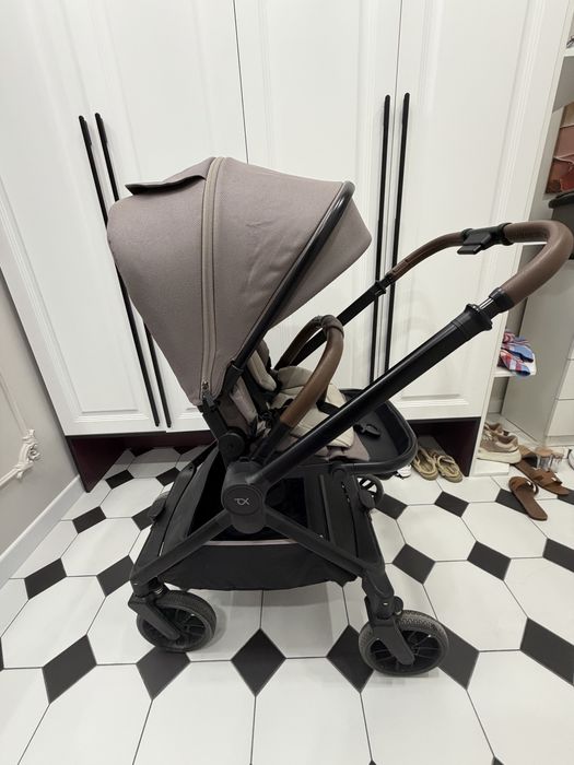 Продам коляску детскую Tomix mirage