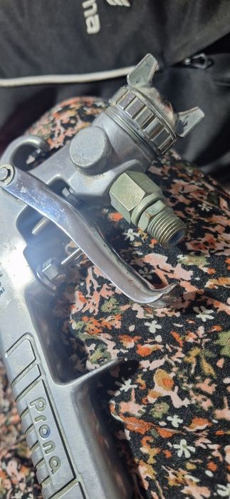 Pistol de vopsit