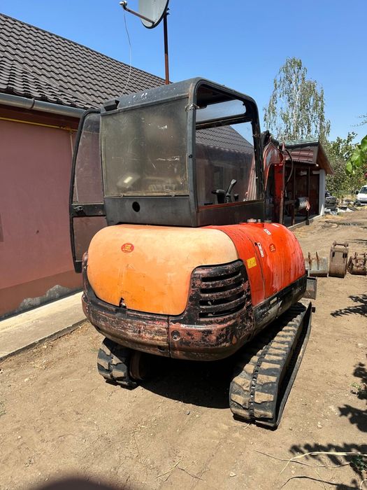 Excavator Libra Compact 3.4t