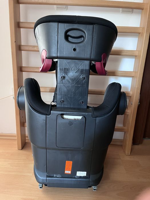 Scaun auto Britax Romer KIDFIX III M 15-36 kg ADAC 1,7