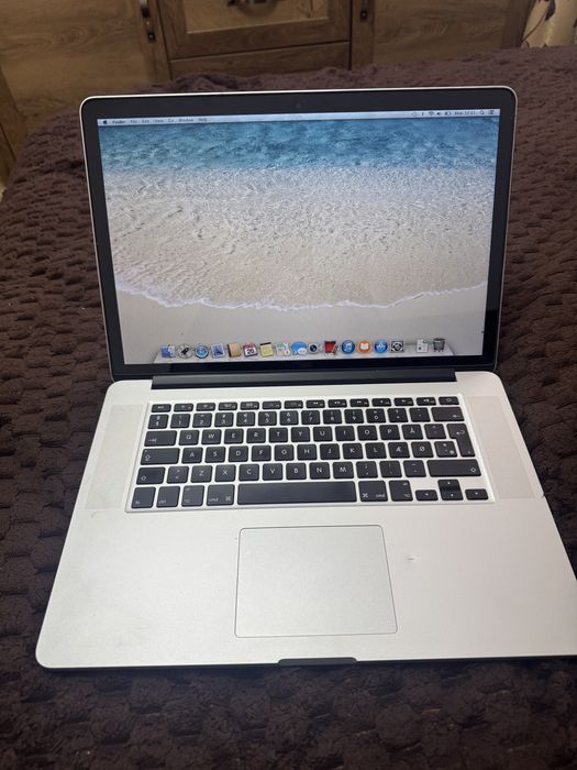 Vand MacBook Pro