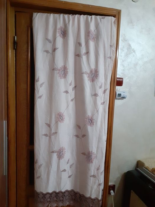 Vand draperie ,material bun,fara defecte