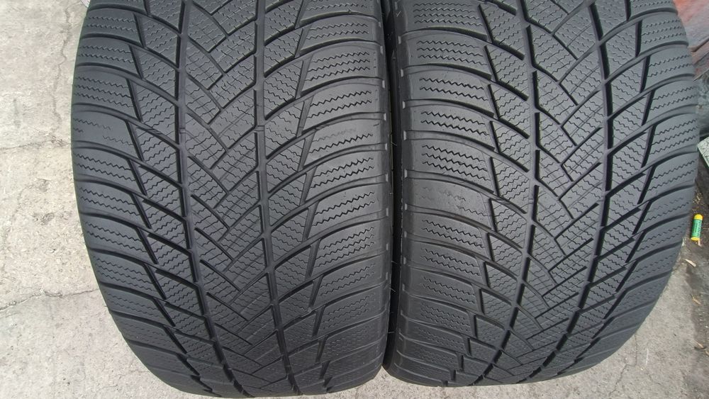 255/40/20 Bridgestone Дот 1124