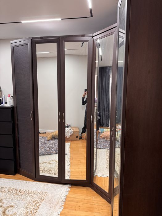 Продам шкафы