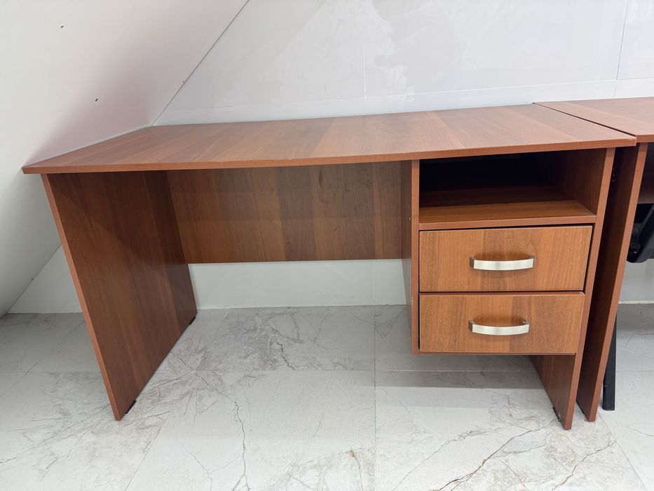 Офисный стол  парта