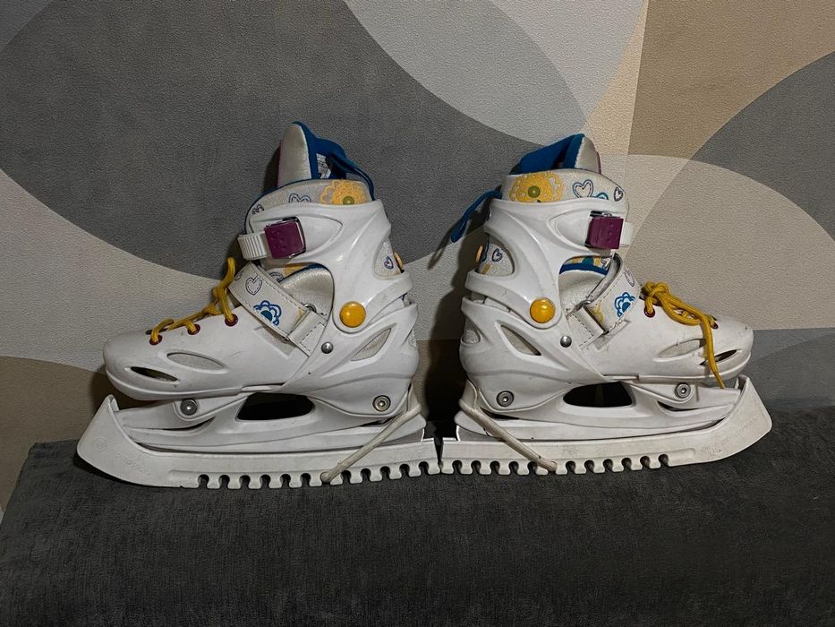 Коньки фигурные детские