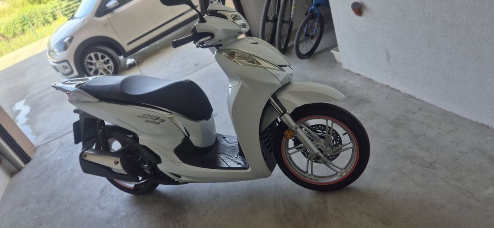 ХОНДА Sh 300 Honda Sh 300