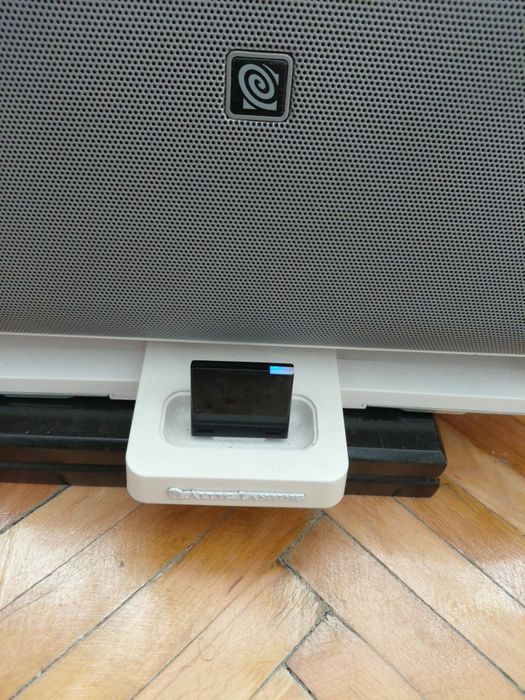 Vind dock i pod Altec Lansing M-602
