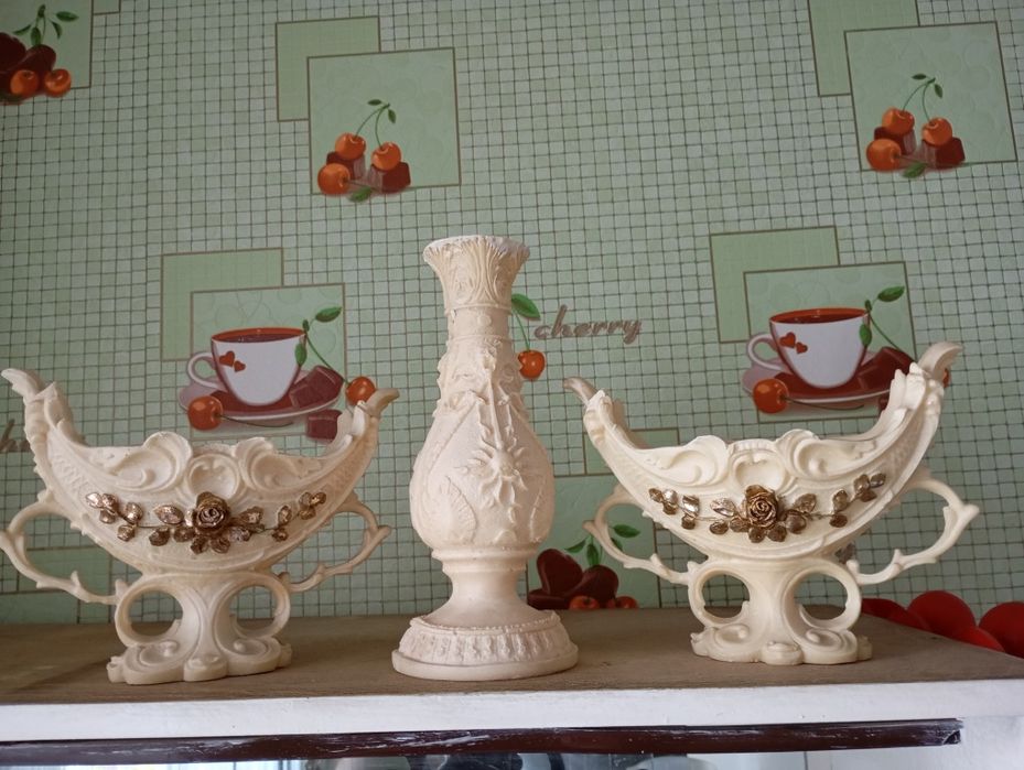 Продам ваза и конфетницы